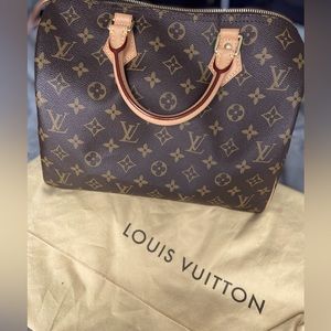 Louis Vuitton Speedy 30- authentic